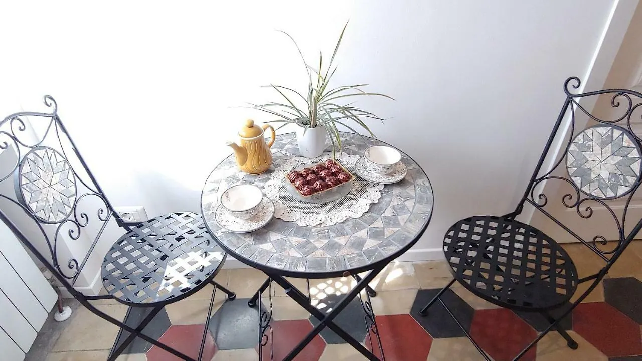 B&B El Brumista Milan Couette-café